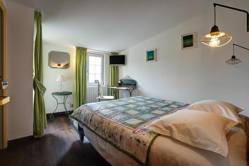 La Chaumiere, Demeure D'Hotes Lauris Exteriör bild